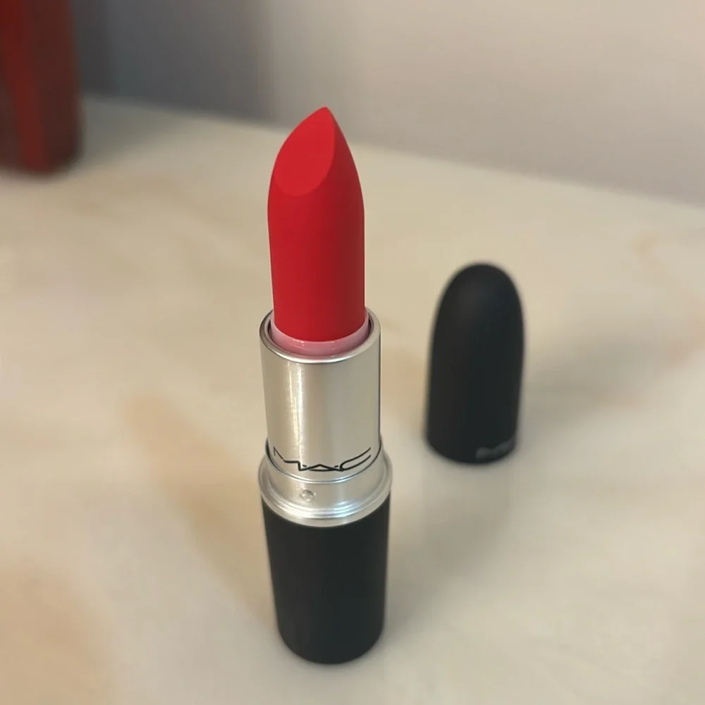 MAC Shocking Revelation (clean blue red) powder kiss lipstick